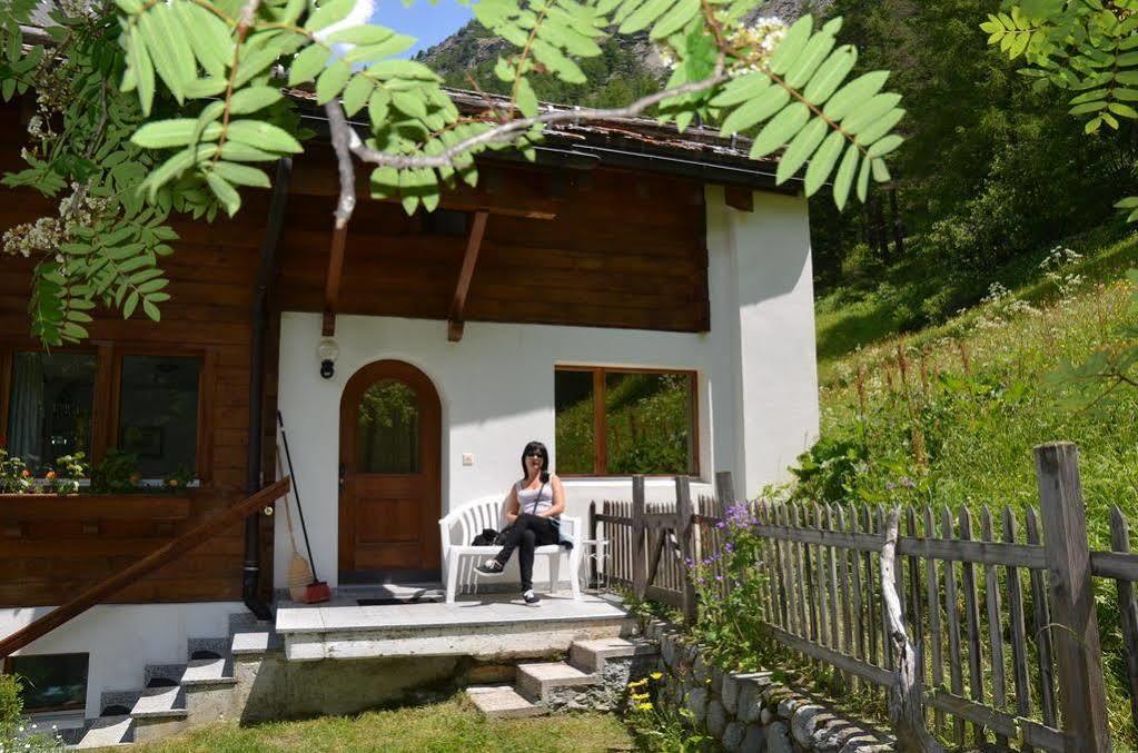 Haus Alpenperle Saas-Almagell Exterior foto